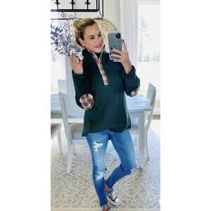 NEW NWT Boutique Dark Green 3/4 Snap Quilted Pullover Plaid Accent Elbow Patches